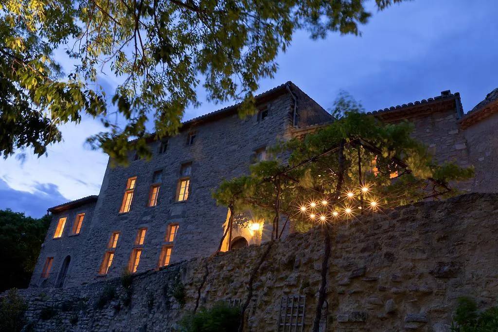 Chateau La Roque Provence Bed & Breakfast 2*, La Roque-sur-Pernes